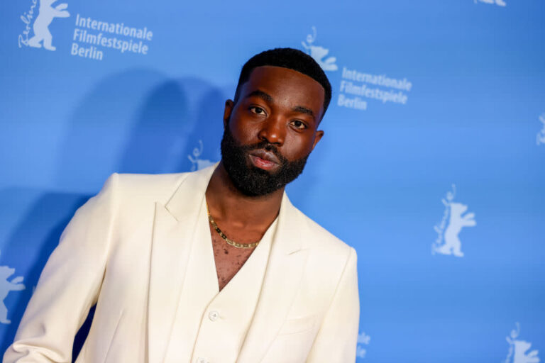 Schauspieler Paapa Essiedu: Geheimnisse Entdecken